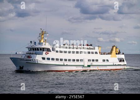 Ausflugsboot Lady ab Büsum, hin- und Rückfahrt zu den Kreidefelsen von Rügen, im Nationalpark Jasmund, Blick auf die Ostsee zwischen Sassnitz und Loh Stockfoto