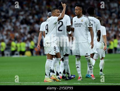 Madrid, Spanien. September 2024. Madrid, Spanien; 21.09.2024.- Kylian Mbappé erzielt einen Elfmeter Real Madrid gegen Espanyol Spieltag 6 der spanischen Fußballliga im Santiago Bernabéu Stadion in der Hauptstadt des Königreichs Spanien. Real Madrid schlägt Espanyol 4-1 mit Toren von Dani Carvajal, Rodrygo Goes, Vinícius Júnior und Kylian Mbappé Credit: Juan Carlos Rojas/dpa/Alamy Live News Stockfoto