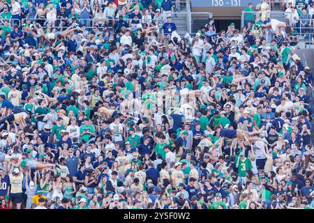 South Bend, Indiana, USA. September 2024. Während der NCAA-Fußballspiele zwischen den Miami (OH) RedHawks und den Notre Dame Fighting Irish im Notre Dame Stadium in South Bend, Indiana. John Mersits/CSM/Alamy Live News Stockfoto