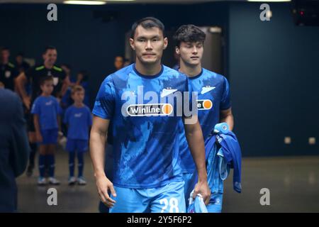 Sankt Petersburg, Russland. September 2024. Nuraly Alip (28) aus Zenit wurde während des russischen Premier League-Fußballspiels zwischen Zenit Sankt Petersburg und Fakel Woronesch in der Gazprom Arena gesehen. Endpunktzahl: Zenit 3:1 Fakel. Quelle: SOPA Images Limited/Alamy Live News Stockfoto