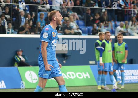 Sankt Petersburg, Russland. September 2024. Luciano Gondou (32) von Zenit reagiert während des russischen Premier League-Fußballspiels zwischen Zenit Sankt Petersburg und Fakel Woronesch in der Gazprom Arena. Endpunktzahl: Zenit 3:1 Fakel. Quelle: SOPA Images Limited/Alamy Live News Stockfoto