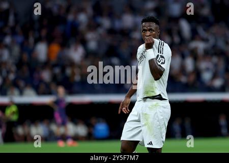 Madrid, Spanien. September 2024. Madrid, Spanien; 21.09.2024.- Vinicius Jr. erzielt Tor. Real Madrid gegen Espanyol Spieltag 6 der spanischen Fußballliga im Stadion Santiago Bernabéu in der Hauptstadt des Königreichs Spanien. Real Madrid schlägt Espanyol 4-1 mit Toren von Dani Carvajal, Rodrygo Goes, Vinícius Júnior und Kylian Mbappé Credit: Juan Carlos Rojas/dpa/Alamy Live News Stockfoto