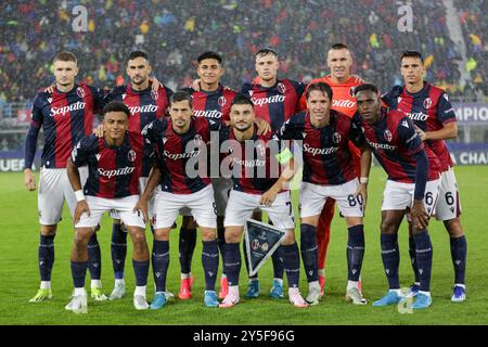 Bologna, Italien. September 2024. Das Team des FC Bologna wurde während des Spiels der UEFA Champions League zwischen dem FC Bologna und Shakhtar Donetsk im Stadio Renato DallAre gezeigt. Endstand: Shakhtar Donetsk 0:0 FC Bologna. Quelle: SOPA Images Limited/Alamy Live News Stockfoto