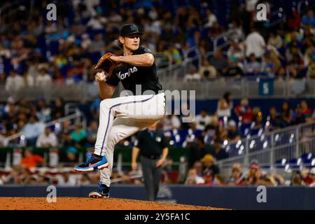 MIAMI, FLORIDA - 20. SEPTEMBER 2024: Miami Marlins und Atlanta Braves MLB im loanDepot Park am 20. September 2011 Foto: Chris Arjoon/American Presswire Stockfoto