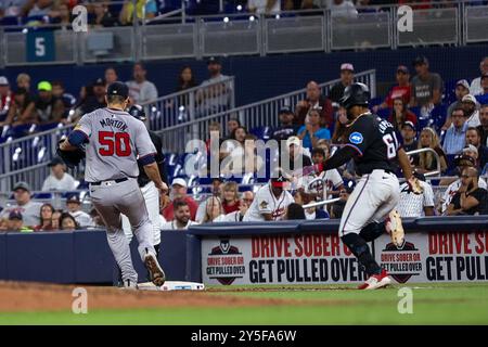 MIAMI, FLORIDA - 20. SEPTEMBER 2024: Miami Marlins und Atlanta Braves MLB im loanDepot Park am 20. September 2011 Foto: Chris Arjoon/American Presswire Stockfoto