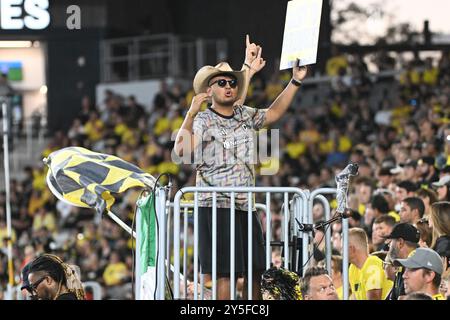 Columbus, Ohio, USA. September 2024. Die Fans der Columbus Crew feuern ihr Team gegen Orlando City SC in ihrem Spiel in Columbus, Ohio, an. Brent Clark/Cal Sport Media/Alamy Live News Stockfoto