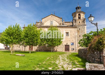 Stiftskirche Santa Maria de Cluniaes in Villafranca del Bierzo, Jakobsweg, Leon, Spanien Stockfoto