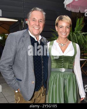 Florian Boitin Playboy Chefredakteur Julia Roemmelt Playmate München 12