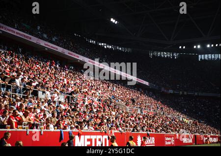 DÜSSELDORF, DEUTSCHLAND - 21. SEPTEMBER 2024: Das Fußballspiel der 2. Bundesliga Fortuna Düsseldorf gegen den 1. FC Köln in der Mercur Spiel Arena Credit: Vitalii Kliuiev/Alamy Live News Stockfoto