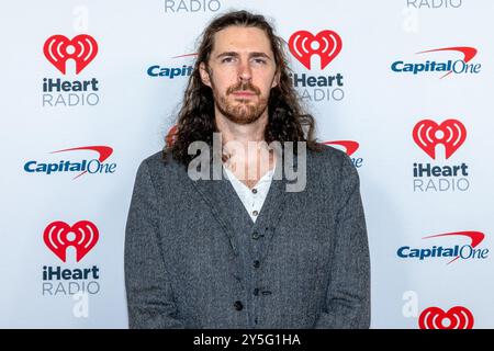 Las Vegas, USA. September 2024. Hozier besucht am 21. September 2024 das iHeartRadio Music Festival in der T-Mobile Arena in Las Vegas, Nevada. (Foto: Travis P Ball/SIPA USA) Credit: SIPA USA/Alamy Live News Stockfoto