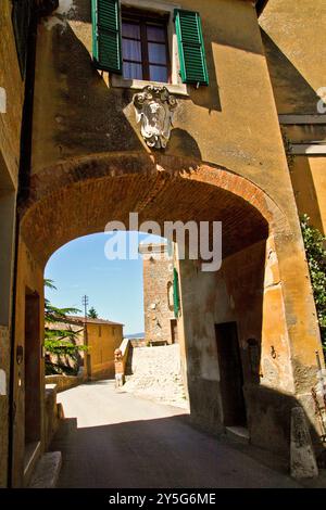 Lucignanello von Pienza, mittelalterliches Dorf. Provinz Arezzo, Toskana. Italien Stockfoto