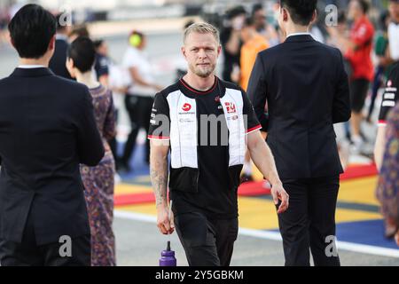 Singapur, Singapur. September 2024. MAGNUSSEN Kevin (den), Haas F1 Team VF-24 Ferrari, Porträt während des Formel-1-Grand Prix 2024 von Singapur, 18. Runde der Formel-1-Weltmeisterschaft 2024 vom 20. Bis 22. September 2024 auf dem Marina Bay Circuit in Singapur, Singapur - Foto Xavi Bonilla/DPPI Credit: DPPI Media/Alamy Live News Stockfoto