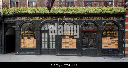 Berry Bros & Rudd Ltd, Weinhändler, St. James's Street, London, England. UK Stockfoto