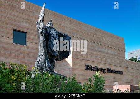 Das Eiteljorg Museum of American Indians and Western Art ist ein Kunstmuseum im Zentrum von Indianapolis, Indiana, USA Stockfoto