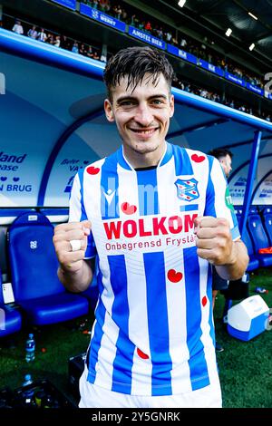 HEERENVEEN, 22.09.2024, Stadion Abe Lenstra, niederländischer Fußball, Eredivisie, Saison 2024/2025, während des Spiels SC Heerenveen - FC Groningen, SC Heerenveen Spieler Ion Nicolaescu Credit: Pro Shots/Alamy Live News Stockfoto