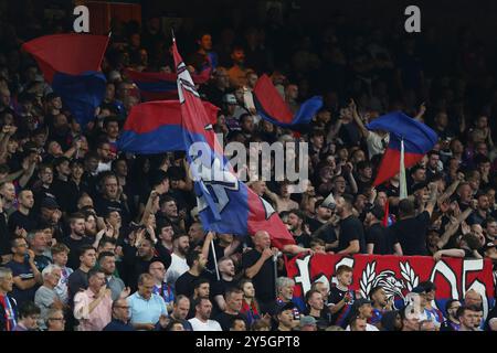 London, Großbritannien. September 2024. London, 21. September 2024: Fans von Crystal Palace während des Premier League-Spiels zwischen Crystal Palace und Manchester United im Selhurst Park am 21. September 2024 in London. (Pedro Soares/SPP) Credit: SPP Sport Press Photo. /Alamy Live News Stockfoto