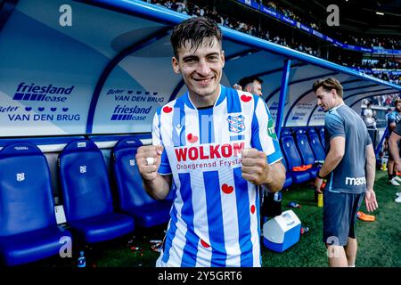 HEERENVEEN, 22.09.2024, Stadion Abe Lenstra, niederländischer Fußball, Eredivisie, Saison 2024/2025, während des Spiels SC Heerenveen - FC Groningen, SC Heerenveen Spieler Ion Nicolaescu Credit: Pro Shots/Alamy Live News Stockfoto