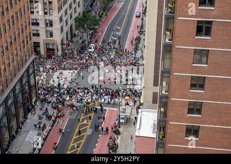 Die mexikanische Independence Day-Parade ist eine jährliche Feier entlang der Madison Avenue in Manhattan, 2024, New York City, USA Stockfoto