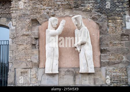 Skulptur an der Kaiser-Wilhelm-Gedachtniskirche Berlin Deutschland Stockfoto