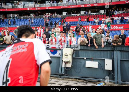 Rotterdam, Niederlande. September 2024. Rotterdam - in der sechsten Runde der Eredivisie Saison 2024/2025. Das Spiel findet am 22. September 2024 im Stadion Feijenoord de Kuip zwischen Feyenoord und NAC Breda statt. Credit: Box to Box Pictures/Alamy Live News Stockfoto