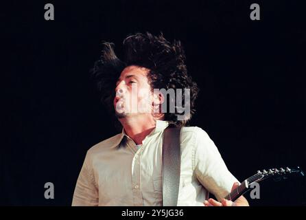 Dave Grohl, Leadsänger des Foo Fighters Plays Reading Festival 1998, Berkshire, England, Vereinigtes Königreich Stockfoto