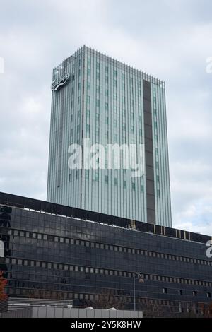 KOPENHAGEN, DÄNEMARK - 29. OKTOBER 2014: Hoher Turm der Brauerei Carlsberg in Kopenhagen, Dänemark, in der Nähe des Biermuseums Stockfoto