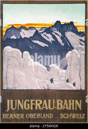 Vintage-Poster-Lithographie JUNGFRAU-BAHN von Emile Cardinaux Schweizer Plakatkunst 1910. Im Hintergrund die dominante Bergkette mit Jungfrau, Mönch und Eiger, im Vordergrund ein Bergsteigerseilteam auf einem Meer von ​​ice in den Bergen auf der „Spitze Europas“. Dieses besondere Kunstwerk fördert die Jungfraubahn, die die Passagiere auf die atemberaubenden Gipfel der Schweizer Alpen bringt. Stockfoto