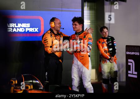 Singapur, Singapur. September 2024. NORRIS Lando (gbr), McLaren F1 Team MCL38, Porträt während des Formel-1-Grand Prix 2024 von Singapur, 18. Runde der Formel-1-Weltmeisterschaft 2024 vom 20. Bis 22. September 2024 auf dem Marina Bay Circuit in Singapur, Singapur - Foto DPPI Credit: DPPI Media/Alamy Live News Stockfoto