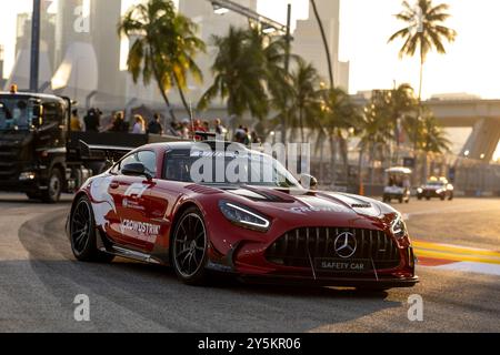 Singapur, Singapur. September 2024. Mercedes AMG Safety Car, während des Formel-1-Grand-Prix 2024, 18. Runde der Formel-1-Weltmeisterschaft 2024 vom 20. Bis 22. September 2024 auf dem Marina Bay Circuit in Singapur, Singapur - Foto DPPI Credit: DPPI Media/Alamy Live News Stockfoto