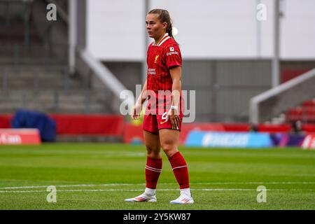 St Helens, Großbritannien. Sonntag, 22. September 2024, Barclays Women’s Super League: Liverpool gegen Leicester City im St. Helens Stadium. Lucy Parry während des Spiels. James Giblin/Alamy Live News. Stockfoto