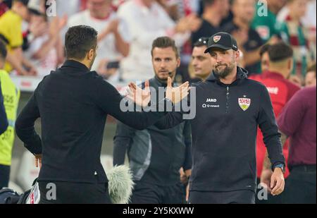 Stuttgart, Deutschland. September 2024. Sebastian Hoeness, VFB-Cheftrainer, BVB-Cheftrainer Nuri Sahin, Cheftrainer, Chef - Trainer BVB nach dem Spiel VFB STUTTGART – BORUSSIA DORTMUND am 22. September 2024 in Stuttgart. Saison 2024/2025, 1.Bundesliga, Spieltag 4, 4.Spieltag Fotograf: ddp Images/Star-Images - DFL-VORSCHRIFTEN VERBIETEN JEDE VERWENDUNG VON FOTOS als BILDSEQUENZEN und/oder QUASI-VIDEO - Credit: ddp Media GmbH/Alamy Live News Stockfoto