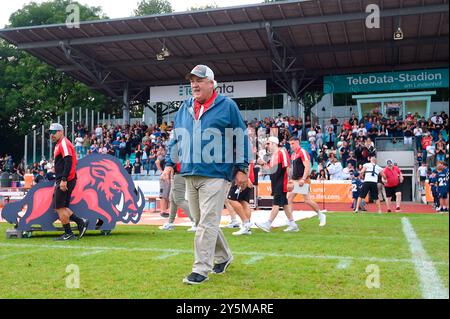 Weingarten, Deutschland. September 2024. John Gilligan (Head Coach, ifm Razorbacks Ravensburg) GER, ifm Ravensburg Razorbacks vs New Yorker Lions Braunschweig, American Football, GFL, Saison 2024, Playoffs, Viertelfinale, 22.09.2024, Eibner-Pressefoto/Florian Wolf Credit: dpa/Alamy Live News Stockfoto