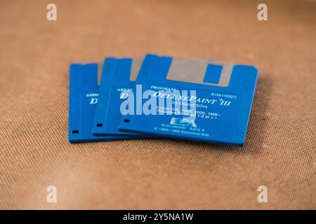 Göteborg, Schweden - 03. August 2014: Deluxe Paint III für Amiga 500. Stockfoto