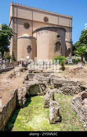 Messina Sizilien Italien, Strada San Giacomo, Außenansicht, St.. James Church, Scavi Chiesa di San Giacomo, Ruinen archäologischer Ausgrabungsstätte, in meiner Nähe Stockfoto