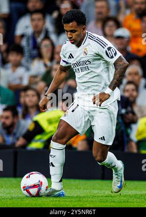 Madrid, Deutschland. September 2024. Fussball La Liga 6. Spieltag Real Madrid - Espanyol Barcelona am 21.09.2024 im Estadio Santiago Bernabeu in Madrid Rodrygo ( Madrid ) Foto: Revierfoto Credit: ddp Media GmbH/Alamy Live News Stockfoto