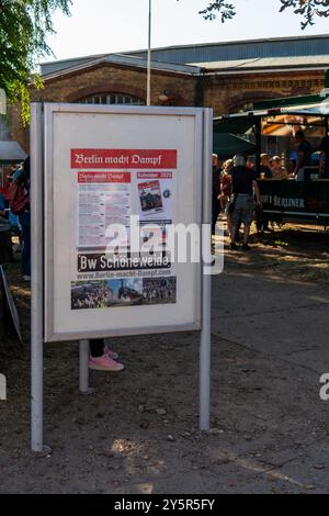 Berlin, 22. September 2024: Ein Eisenbahnfest findet im Bahnbetriebswerk Schöneweide statt. Stockfoto