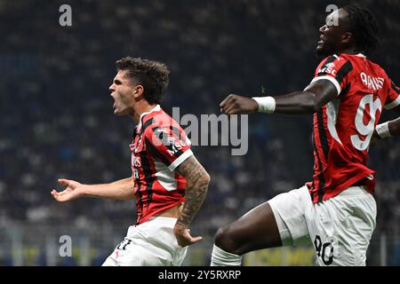 Christian Pulisic vom AC Mailand feierte nach einem Tor während des italienischen Fußballspiels der Serie A zwischen Inter FC und AC Milan am 22. September 2024 im Giuseppe Meazza San Siro Siro-Stadion in Mailand. Foto: Tiziano Ballabio Stockfoto