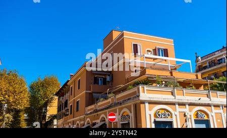 LIDO DI OSTIA – ROM, Altstadtarchitektur, Ostia Lido, Rom, Italien Stockfoto