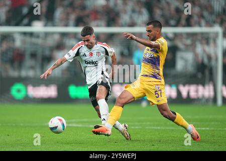 22. September 2024: Rafa von Besiktas kontrolliert den Ball während eines Spiels der Türkei SÃ¼per Ligue, BeÅŸiktaÅŸ J. K gegen EyÃ¼pspor, im Besiktas-Stadion, Istanbul, Türkei. Ulrik Pedersen/CSM (Bild: © Ulrik Pedersen/Cal Sport Media) Stockfoto