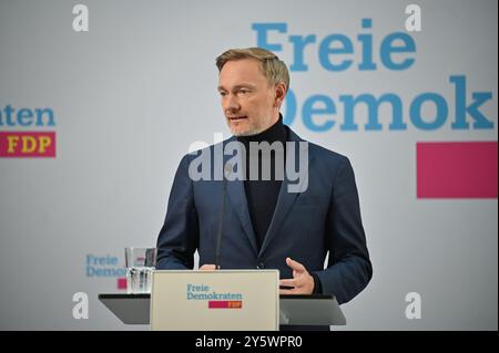 Berlin, Deutschland. September 2024. Christian Lindner (FDP), Bundesfinanzminister und Bundesvorsitzender der FDP, gibt eine Pressemitteilung zu den Landtagswahlen in Brandenburg ab. Quelle: Anna Ross/dpa/Alamy Live News Stockfoto