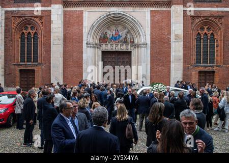 Mailand, Italien. September 2024. Funerali Paola MarellaMilano - Italia - Cronaca - Luned&#xec;, 23 Settembre, 2024 (Foto di Marco Ottico/Lapresse) Beerdigung von Paola Marella Mailand, Italien - Nachrichten - Montag, 23. September 2024 (Foto: Marco Ottico/Lapresse) Credit: LaPresse/Alamy Live News Stockfoto