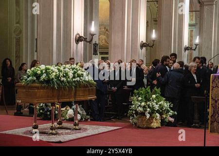 Mailand, Italien. September 2024. Funerali Paola MarellaMilano - Italia - Cronaca - Luned&#xec;, 23 Settembre, 2024 (Foto di Marco Ottico/Lapresse) Beerdigung von Paola Marella Mailand, Italien - Nachrichten - Montag, 23. September 2024 (Foto: Marco Ottico/Lapresse) Credit: LaPresse/Alamy Live News Stockfoto