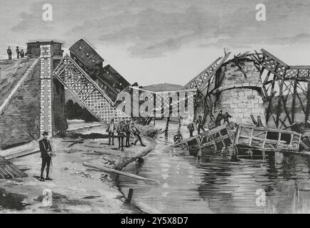 Geschichte Spaniens. Katastrophe der Brücke Alcudia. Das Hotel liegt am Kilometer 279 der Eisenbahnlinie von Madrid nach Ciudad Real und Badajoz, zwischen den Bahnhöfen Almadenejos und Chillón. Die Brücke stürzte plötzlich in den frühen Morgenstunden des 27. April 1884 ein, als der gemischte Zug Nr. 51 vorbeifuhr und die Lokomotive, den Tender, vier Viehkäfige und sieben Wagen mit zahlreichen Fahrgästen auf den Grund des Flusses stürzte. 59 Menschen kamen ums Leben, die meisten von ihnen entlassene Soldaten. Zeichnung von Manuel Alcázar. Gravur von Rico. Details. La Ilustración Española y Americana (Spanisch und amerikanisch I Stockfoto