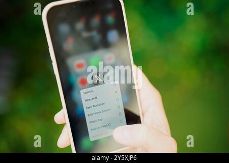 Warschau, Polen. September 2024. Das X, früher bekannt als Twitter-App, ist auf diesem Foto am 23. September 2024 in Warschau zu sehen. (Foto: Jaap Arriens/SIPA USA) Credit: SIPA USA/Alamy Live News Stockfoto