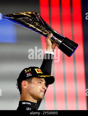 Singapur, Singapur. September 2024. #4 Lando Norris (GBR, McLaren Formula 1 Team), F1 Grand Prix von Singapur am 22. September 2024 auf dem Marina Bay Street Circuit in Singapur. (Foto von HOCH ZWEI) Credit: dpa/Alamy Live News Stockfoto