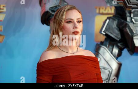 Scarlett Johansson nimmt an der europäischen Premiere von „Transformers One“ am Cineworld Leicester Square in London Teil. (Foto: Fred Duval / SOPA Images/SIPA USA) Stockfoto