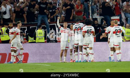 Stuttgart, Deutschland. September 2024. Deutschland, Stuttgart, 1. Bundesliga, Fußball, VfB Stuttgart - Borussia Dortmund, MHPArena, 22. September 2024, Ligaspiel, 4. Spieltag, Männer, Staffel 2024/25 Celebration nach dem Tor zu 5:1 Credit: HMB Media/Alamy Live News Stockfoto