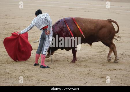 Madrid, Spanien. September 2024. Stierkämpfer Isaac Fonseca während des Stierkampfes von Corrida de Toros auf der Plaza de las Ventas in Madrid, 22. September 2024 Spanien Credit: SIPA USA/Alamy Live News Stockfoto