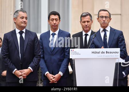 Paris, Frankreich. September 2024. Julien Mattia/Le Pictorium – Regierung Barnier: Übergabemeldung im Innenministerium, 23. September 2024 - 23. September 09/2024 - Frankreich/Ile-de-France (Region)/Paris - Senator Bruno Retailleau (LR) ersetzt Gerald Darmanin als Innenminister in der Regierung Barnier am 23. September 2024. Quelle: LE PICTORIUM/Alamy Live News Stockfoto