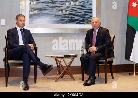 New York, USA. September 2024. Der scheidende Premierminister Alexander de Croo und der jordanische König Abdullah II. Wurden während eines bilateralen Treffens zwischen dem belgischen Premierminister und dem König von Jordanien am Montag, den 23. September 2024, am rande der 79. Tagung der Generalversammlung der Vereinten Nationen (UNGA79) in New York City, Vereinigte Staaten von Amerika, dargestellt. BELGA FOTO BENOIT DOPPAGNE Credit: Belga News Agency/Alamy Live News Stockfoto